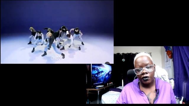 Island Girl React to Stray Kids Get Lit MV/S Class 4K performance смотреть онлайн