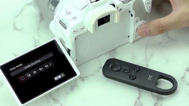 JJC BTR-C1 (Replaces Canon BR-E1) pairs with Canon EOS 200D(SL2) смотреть онлайн