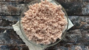 Салат Мандаринки с курицей и сыром