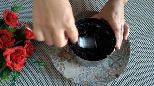 Новогодний салат с курицей,черносливом и грецким орехом к праздничному столу