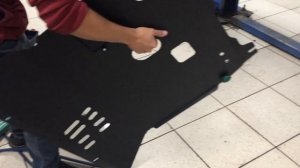 CHANGAN CS35 PLUS Установка защиты картера двигателя и КПП от компании Патриот