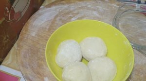 Как приготовить пиццу в духовке с колбасой и сыром. Готовлю на заказ