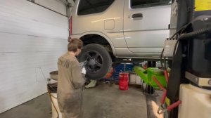 Suzuki Jimny установка лифт комплекта + 2 дюйма