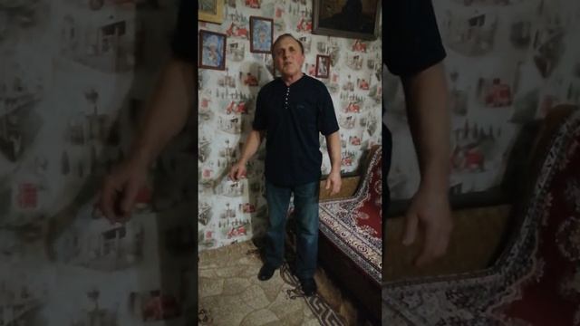 Стихотворение Сергея Есенина "Гой ты, Русь моя родная" читает Щёголев Виктор