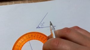 Измерение углов транспортиром