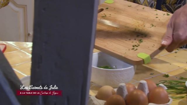 Koulibiac de saumon de Maïté - Les Carnets de Julie, A la table de la Comtesse de Ségur смотреть онлайн