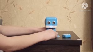 Робот Куби f9