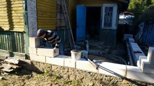 Пристройка из газоблока. Стены, окна, дверь. Serhulya TV