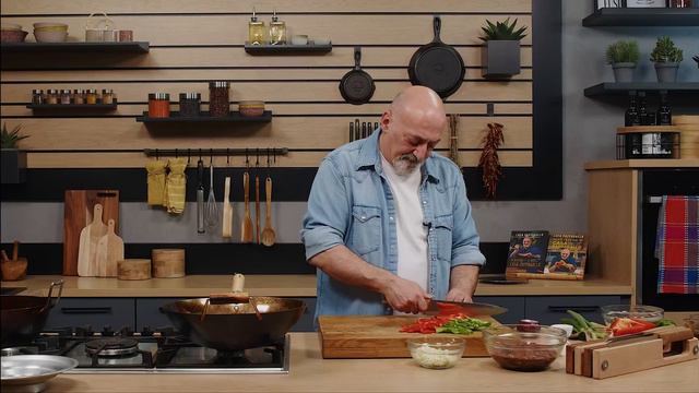 Manzo alla mongola смотреть онлайн