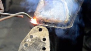 Пайка радиатора ГАЗ-66 верхний баллон.