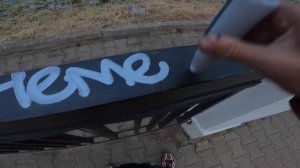 Graffiti review with Wekman. Double sided squeezer