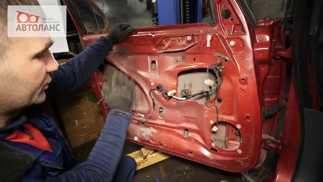 Разбор и демонтаж передних и задних дверей на Mitsubishi Colt VI смотреть онлайн