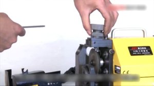 MR-X1, MR-X3 Заточной станок для заточки концевых фрез Ø 4-14 мм, 250 Вт