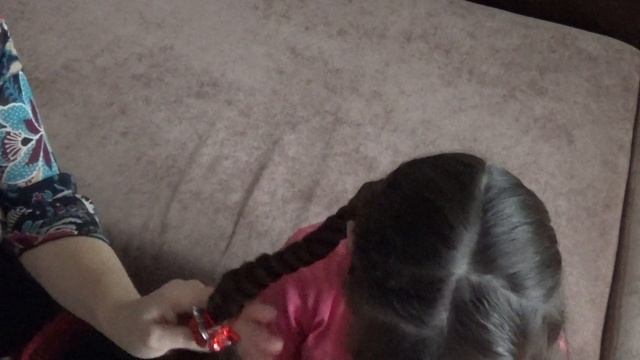 Причёска из косичек. смотреть онлайн