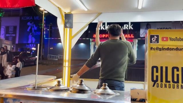 Aman Yarabbi! Bunlar Ne Güzel Şovlar? | Çılgın Dondurmacı Kalbimsin Şarkısı Ile 4 Harika Yeni Video