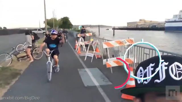 Seattle Bike Party may 2015 support your local Black&white Others смотреть онлайн