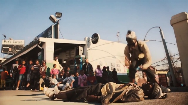 UGLY DUCK She love her body смотреть онлайн