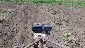 Самодельный мотоблок в работе