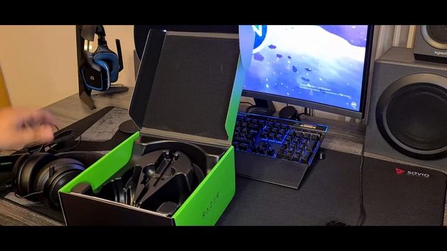 Razer Kraken Tournament Edition 7.1 (unboxing) Chris Tech Unbox смотреть онлайн