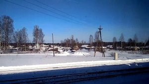 Станция Кулой из окна поезда. Поезд на Воркуту.