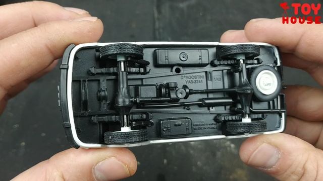 Моделька УАЗ БУХАНКА 1/43