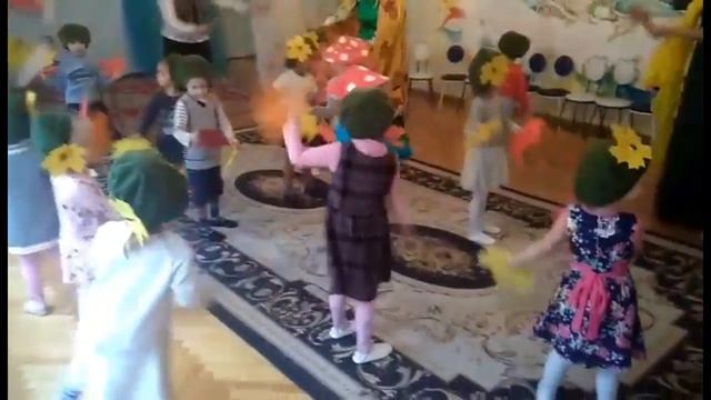 Осеннее развлечение в 11 группе 2018г. смотреть онлайн