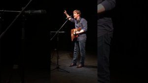 Пародии. Как бы великие поэты написали о женщине. Автор и исполнитель - Владимир Завикторин.