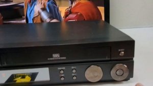 SAMSUNG DVD Recorder & VCR DVD-VR325 ||| Yellow Fish ?