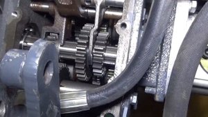 Проверка КПП Скаут Т-25/ Вывозим мусор/установка дополнительного генератора