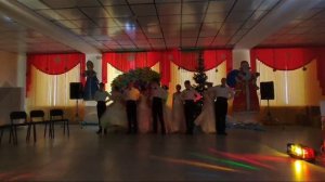 "Новогодний вальс", Исполняет: Танцевальная студия "Гармония", 15 лет