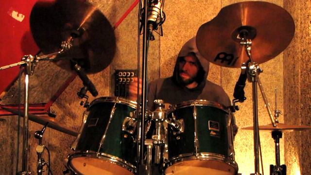 Drum recording test (with stereo SUB) смотреть онлайн