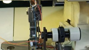 Bernina 700D заправка ниток в оверлок. Начало работы на оверлоке.