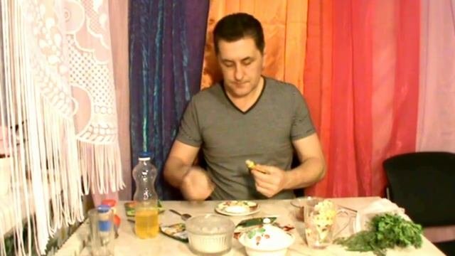 Вкусный кетчуп из томатной пасты и зелени