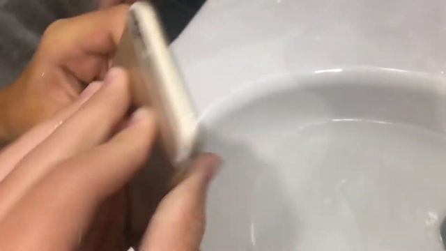 Топим Айфон 7 , что то пошло не так ? Утопили айфон 7 ? ???