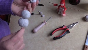 Снеговик из папье маше