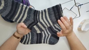 Новинка Alize Wooltime. Готовые носки из нее, на сколько хватает одного мотка пряжи.