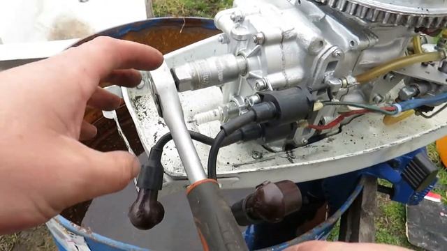 ВЕТЕРОК 8 Замена масла,новые свечи,новый бак первый пуск после зимы смотреть онлайн