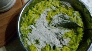 Кабачковые оладьи со ржаной мукой