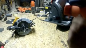 Ручные циркулярки. торцовка и ламинат..