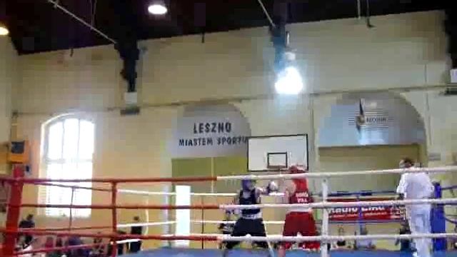 Paweł Piotrowski(Sokół Piła)-Patryk Stachowiak(PKB Poznań).avi смотреть онлайн