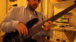 Harley Benton B-550 Fretless / Quick Sound test + Bossa Nova impro
