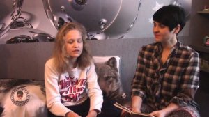 Агния Барто на немецком языке.Стихотворение "Я расту"