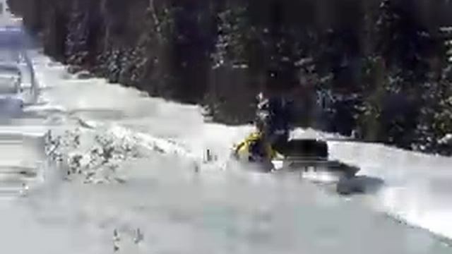 Ski-Doo Tundra 550 ride смотреть онлайн