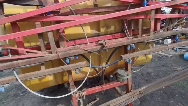 Замена датчика давления масла МТЗ 82.1 и подготовка к опрыскиванию смотреть онлайн