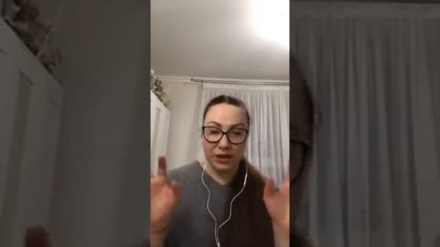 Токсичные родители: вампиры и ширмы