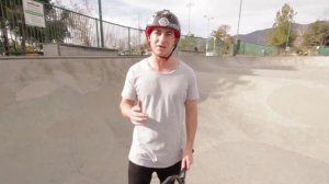 Как делать Flair на самокате? Обучение трюкам на самокате от Tanner Markley.