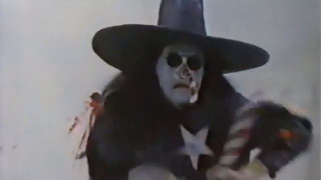 What Defines the Burtonesque - Brandon Heys смотреть онлайн