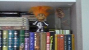 Тур по КНИЖНЫМ ПОЛКАМ | Перестановка почти 500 книг | Unhaul