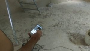 Самодельный моторизированный экран для пректора