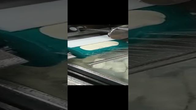 Формовка сыра Моцарелла на брусочки .